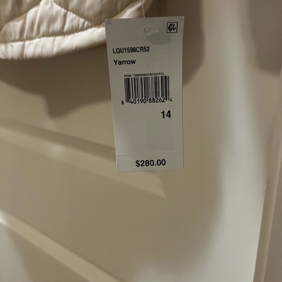 Barbour Leilani Quilted Jacket - Picture 8 of 8